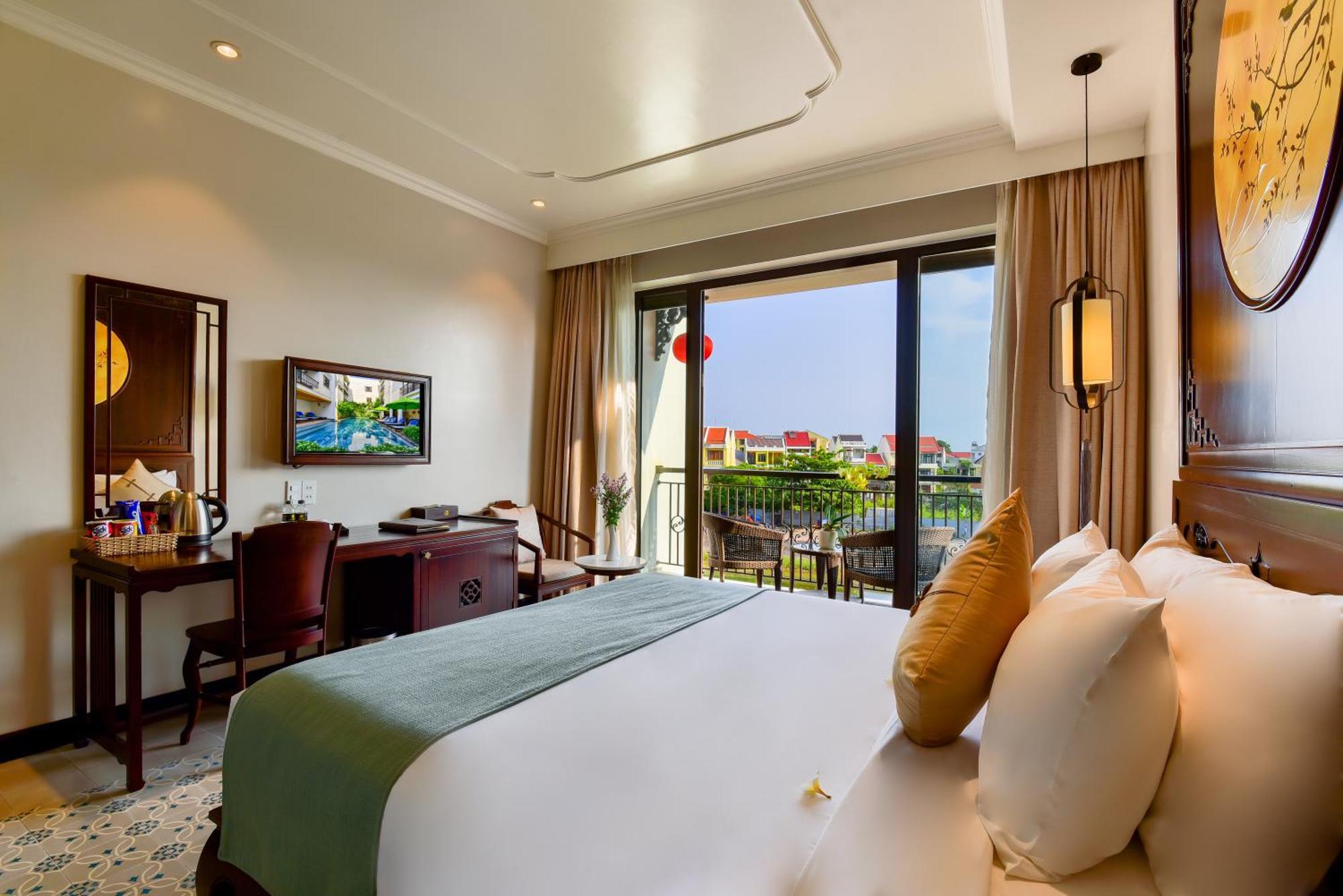 Super Deluxe Double Room Balcony River View