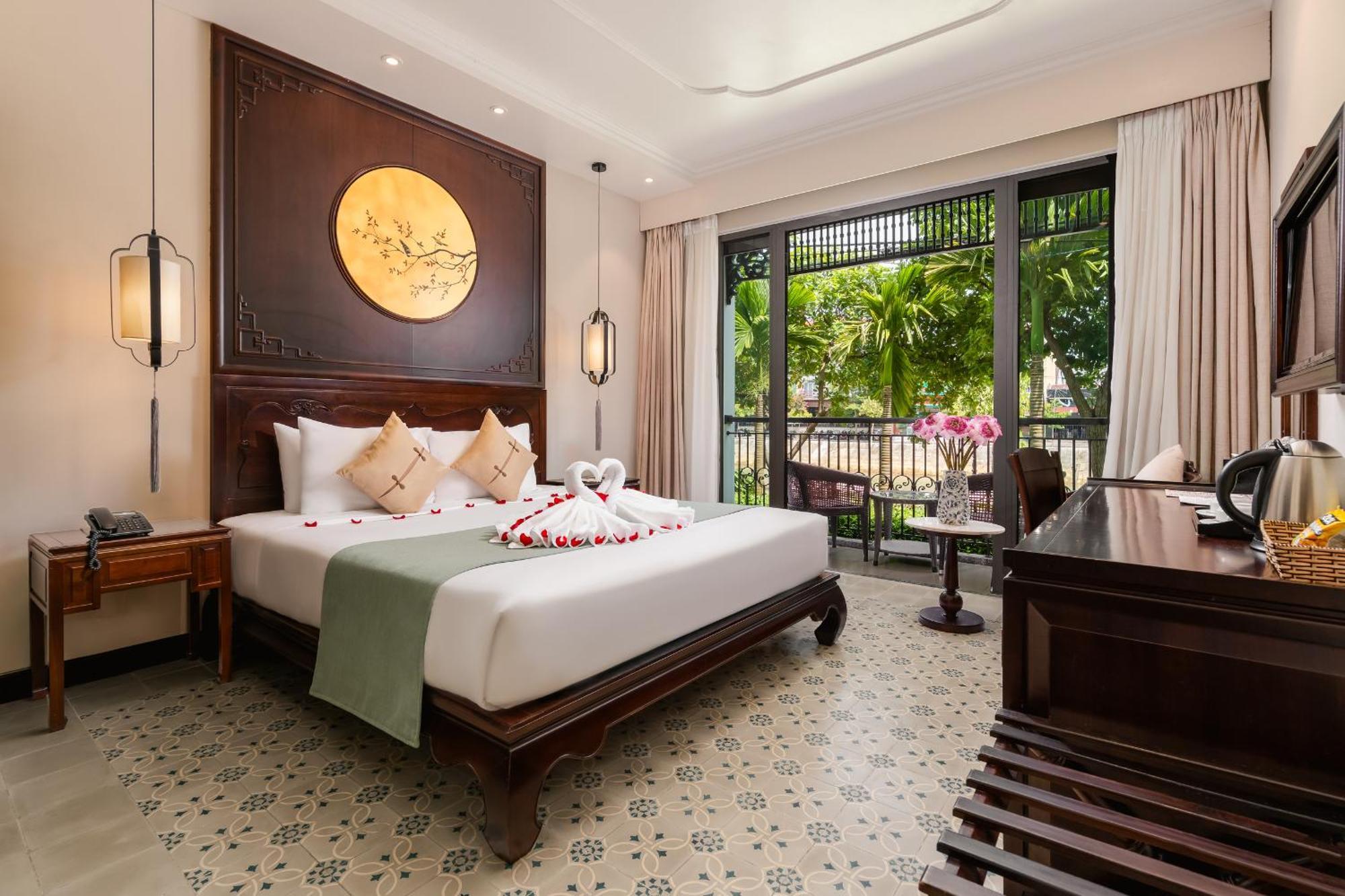 Super Deluxe Double Room Balcony River View
